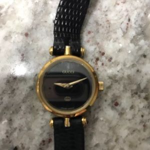 Vintage Gucci watch black and gold plated